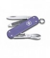 Victorinox 0.6221.223g Couteau lame acier inox manche 5,8 cm Alox quadrillé Bleu lavande